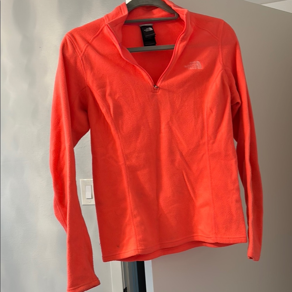 The North Face Vibrant pink Fleece Pullover